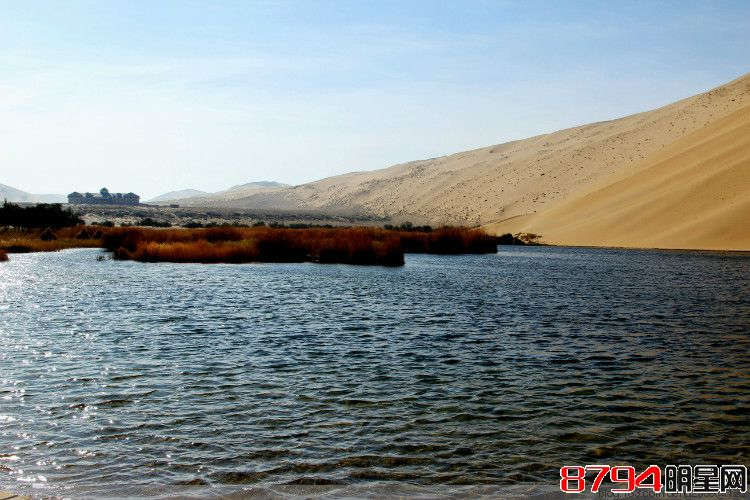 巴丹吉林沙漠之——巴丹湖和沙漠天池2
