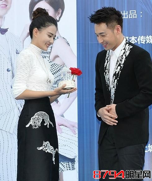 潘玮柏徐璐搭档主演《不得不爱》 八一八曾经风光如今过气的台湾歌手的现状！
