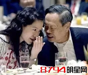 82岁的杨振宁娶了28岁的翁帆之后......3