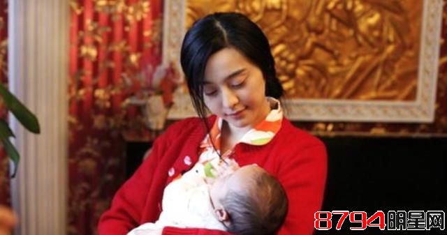 奶茶妹妹在香港产子，为何女明星都爱到香港生娃？