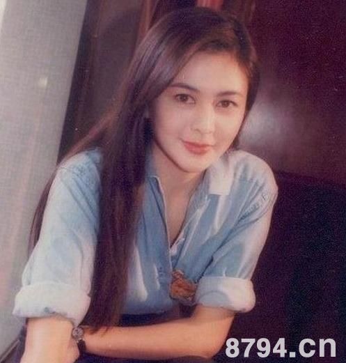 女明星“标签”：杨丽萍的指甲，关之琳的富商情，刘涛的破产老公