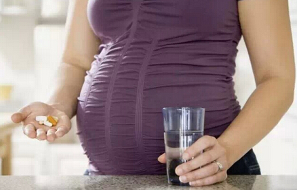 孕妈妈日常保健方案 孕妈妈药物服用指导 孕期服药对胎儿有影响吗