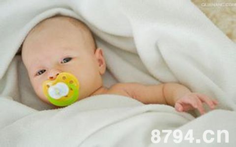 正常新生儿的代表性反射运动 认识新生儿的5个先天反射运动 