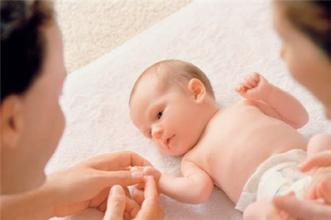 新生儿为什么会出现窒息 新生儿窒息的原因以及处理方法