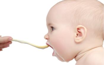 治宝宝百日咳的食疗偏方 白萝卜汁治疗小儿百日咳有疗效