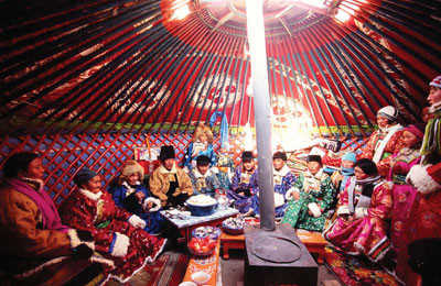 蒙古族春节习俗 希嫩吉勒与查干萨日