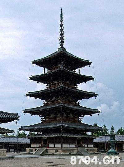 日本重檐塔:塔顶式样比中国的塔顶的处理更为精炼