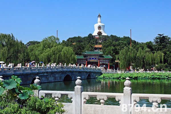北海公园的历史:是北京市内最为古老的皇家园林