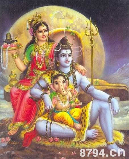 湿婆和雪山女神结婚之后,生下了一个六头十二臂的儿子室犍陀,他就是
