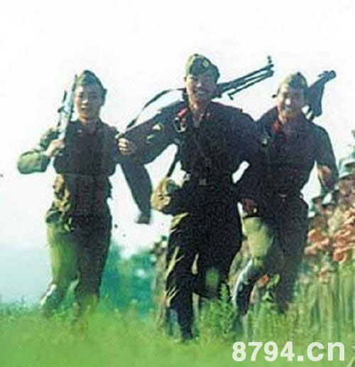图片：我军蓝军部队身穿的苏联军服。